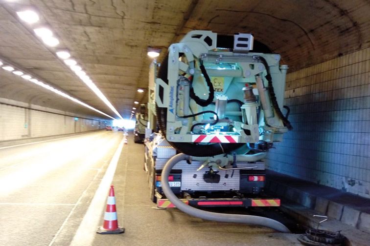 Saugbagger Königswinter - Tunnelbau